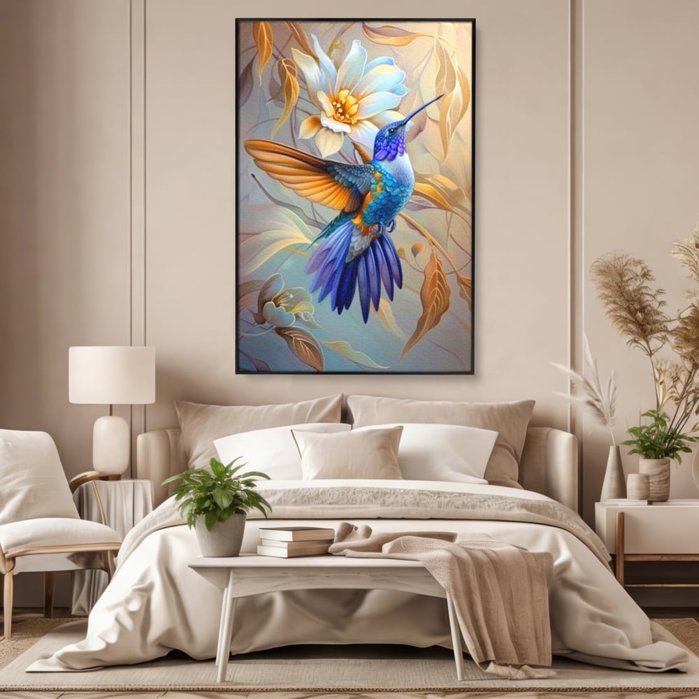 Tablou canvas cu tablou canvas cu pasare colibri in zbor, in rama de aluminiu negru, pe perete intr-un dormitor